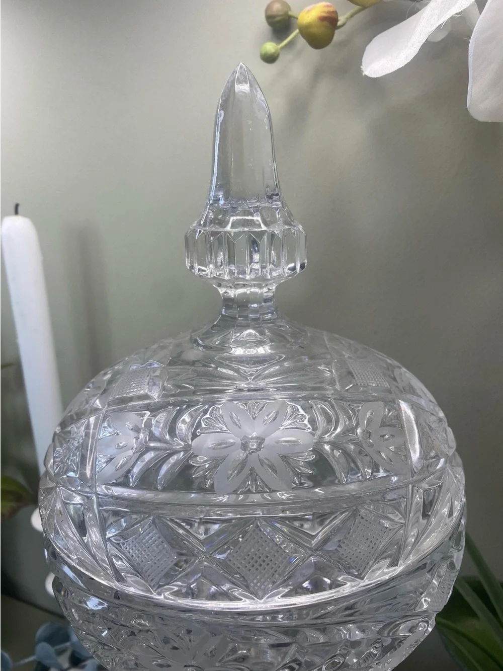 ✨ Vintage Cut Lead Crystal Footed Candy Dish ✨